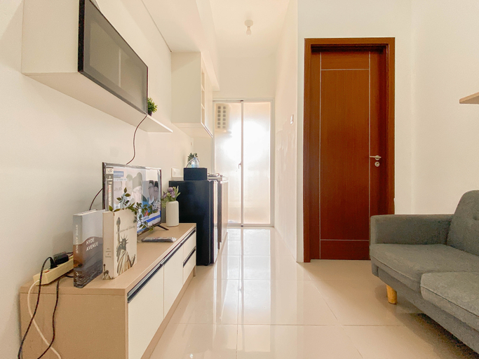 Living Room 2, Ivory Nest 1BR at Vittoria Residence Apartment By Travelio, West Jakarta
