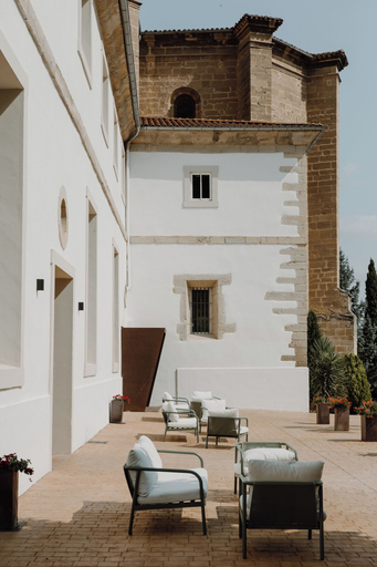 Front of property 2, Hotel Convento Miranda, Burgos