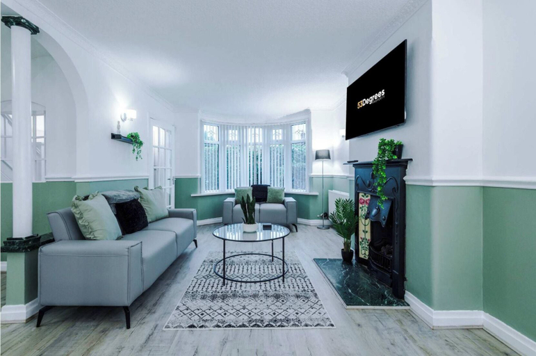 Living area 2, 39 Morningside Drive, Manchester