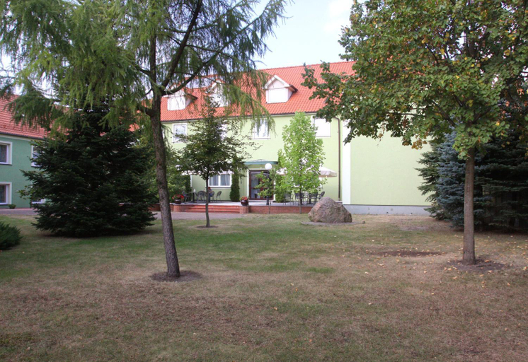 Others 5, Park Hotel, Słubice