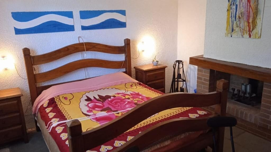 Bedroom 4, La Pennica B&B, Massa Carrara