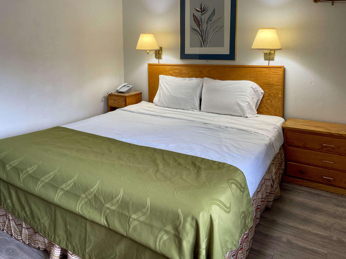 Bedroom 3, Rodeway Inn and Suites Omak Okanogan, Okanogan