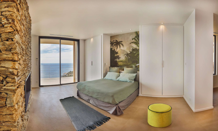 Room 2, Luxurious Architect-designed Property Pool sea View, Corse-du-Sud