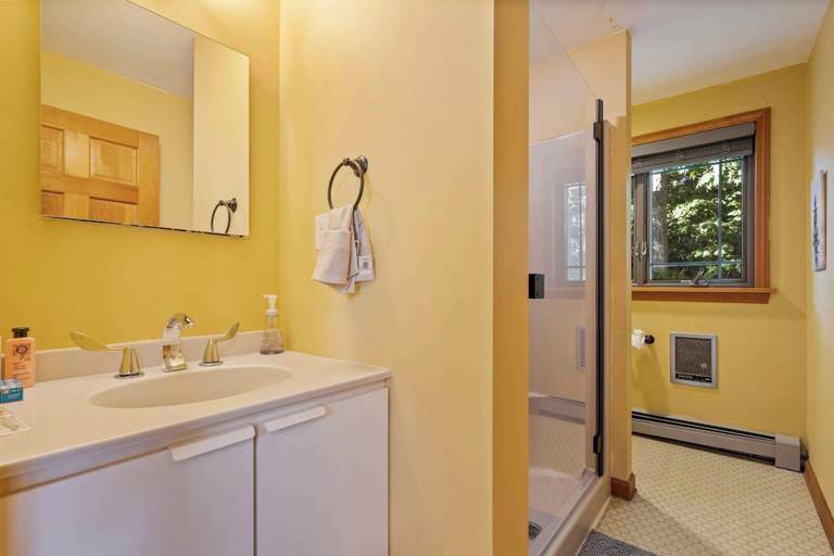 Bathroom 4, The House on Cranberry For 8, York