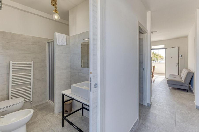 Others 5, Residence Mia Amelie, Lecce