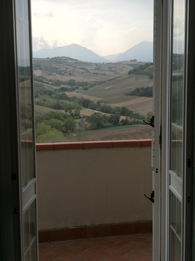 Others 4, country house pecora nera, Teramo