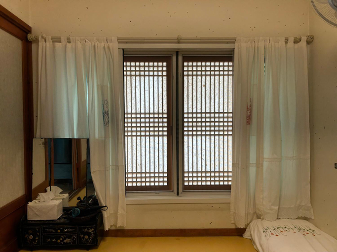 Bedroom 2, Hanok Eugene's House Dongdaemun, Jongno