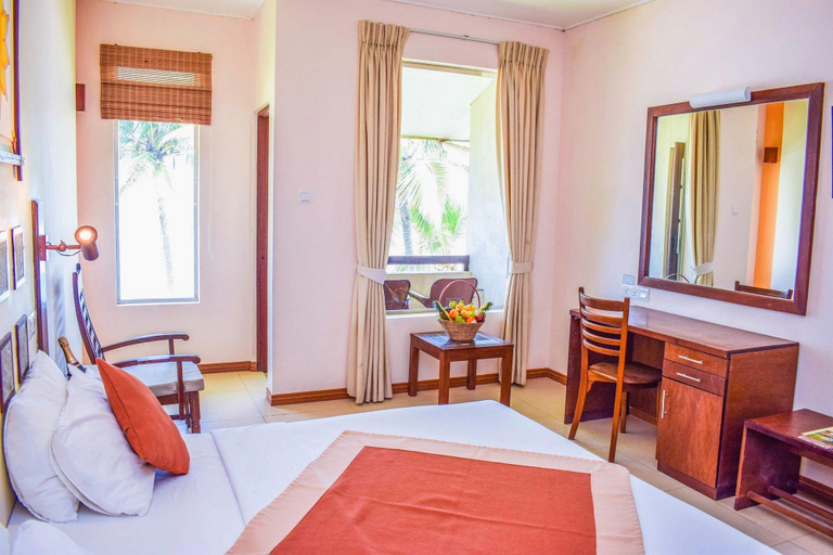 Bedroom 3, Insight Resort, Habaraduwa