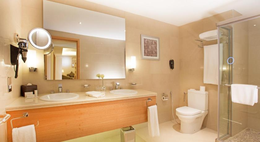 Bathroom, Millennium Kurdistan Hotel and Spa, Sulaymaniya