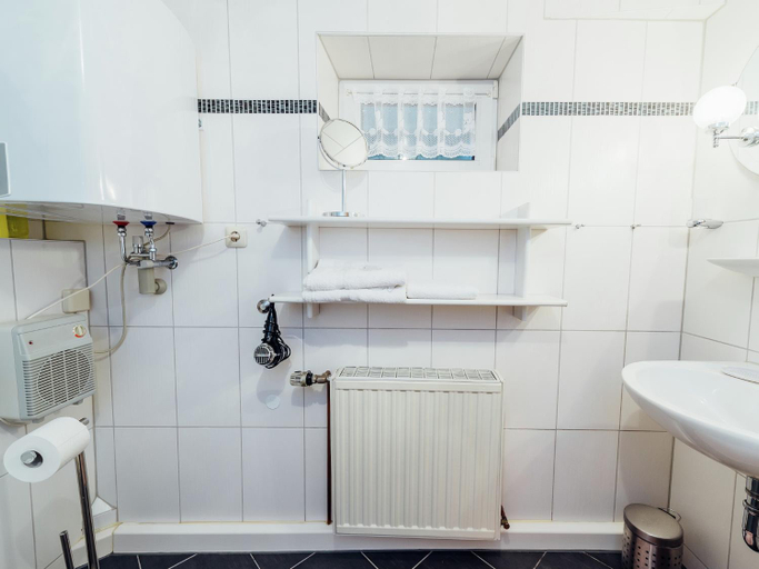 Bathroom 3, Wohnung in Waldnahe in Plankenstein, Bayreuth