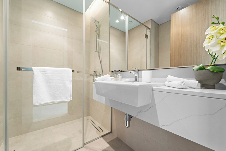 Bathroom 2, 2BR M Canal Front with Full Water Views, Dubai