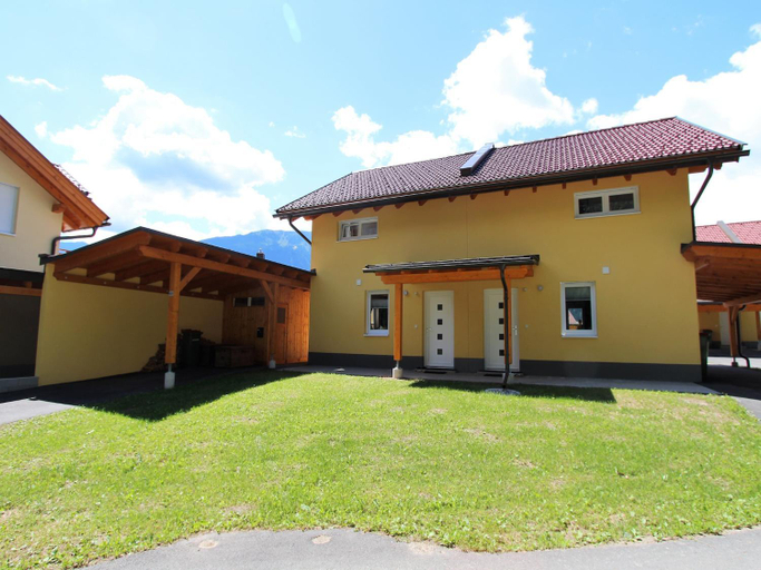 Exterior view 5, Luxurious Chalet in Kotschach-Mauthen near Ski Area, Hermagor