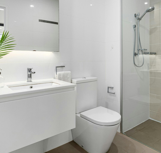Bathroom 3, Bayflowers Guesthouse, City of Cape Town