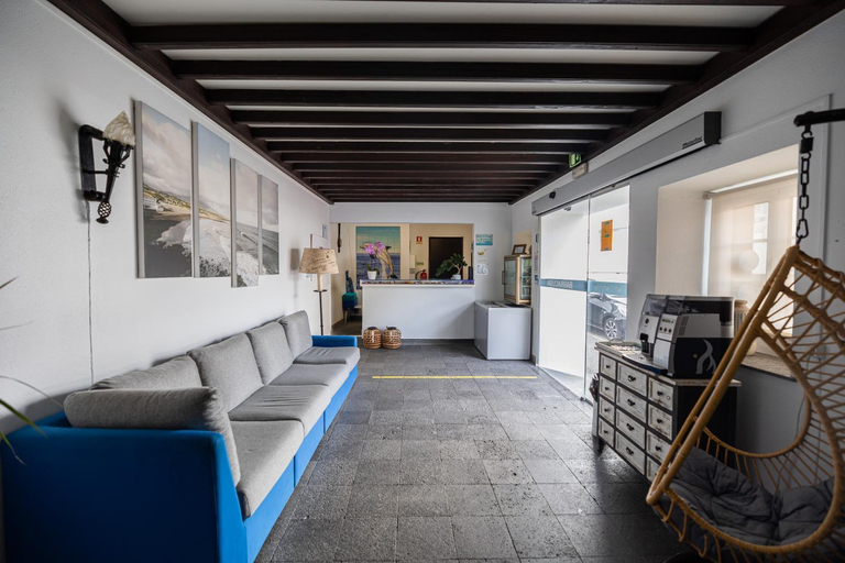 Public Area 2, Aparthotel Barracuda, Ponta Delgada
