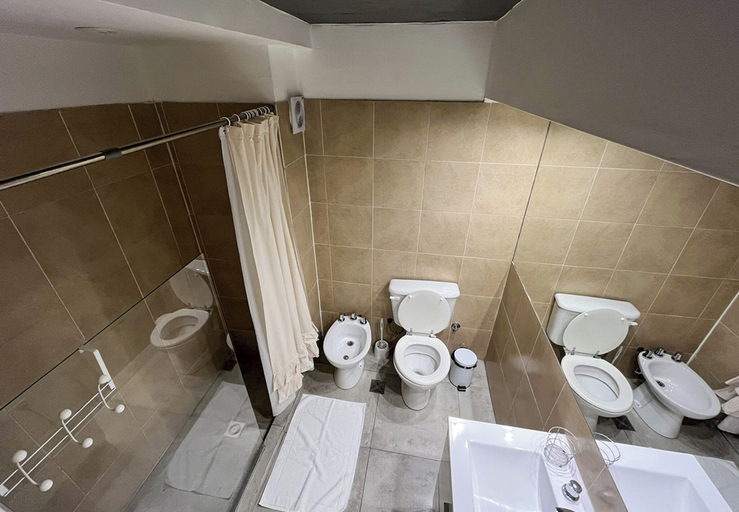 Bathroom 2, Rent Up - Luminoso Duplex en la Boca, Distrito Federal