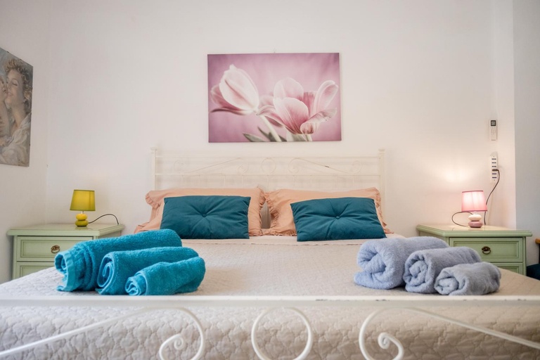 Bedroom 2, Cerroni's Corner Vacanze Romane, Rome