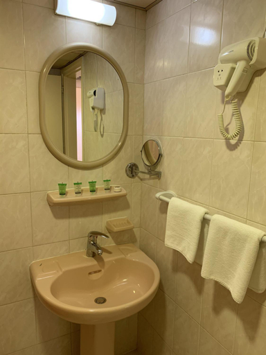 Bathroom 5, Top Hotel Apartment, Al Ain