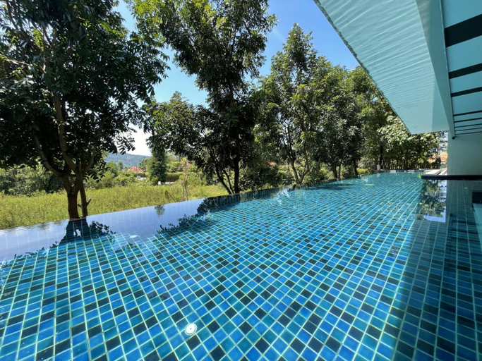 Sport & Beauty 2, Zcape2- Lagoon view apartment at Boat Avenue, Pulau Phuket