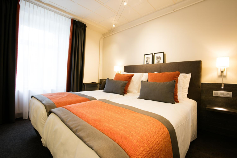 Bedroom 2, Logis Hotel Restaurant du Moulin, Liège