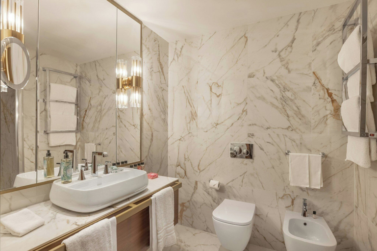Bathroom 5, Teatro Luxury Apartments Firenze - Starhotels Collezione, Florence