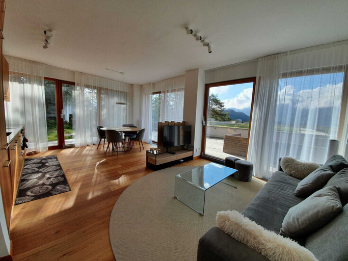 Living area 5, Laax Alpine Lodge, Surselva