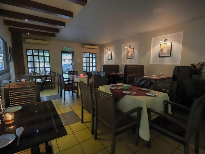 Food & Drinks, City Homestay, Miri