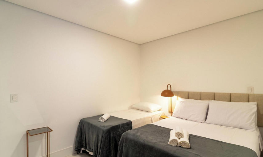 Room, Apt w/ Barbecue Grill 300m From the Beach Mtr0502, Porto Belo