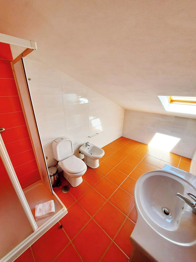Bathroom 3, Vicentina Rooms - Duna Parque Group, Odemira