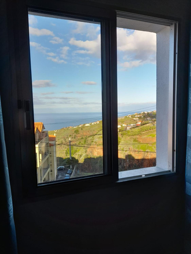 Others 5, Sunset Star II With Sea View, Calheta