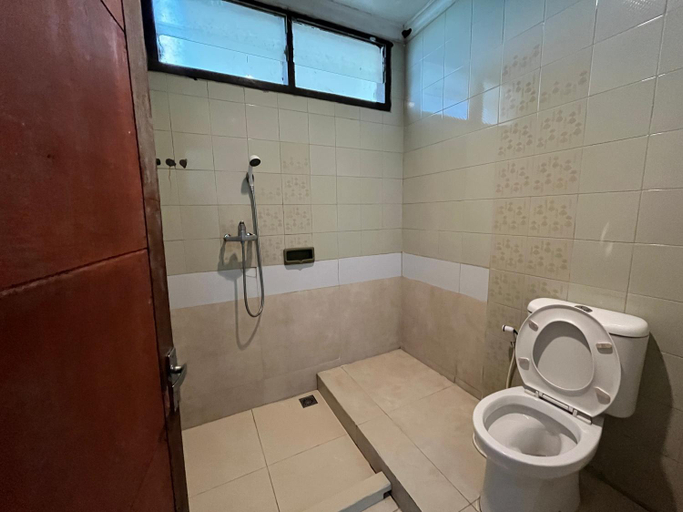 Bathroom 5, Masada Village Resort, Bogor