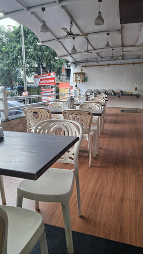 Food & Drinks, Hotel Voxton, Thane