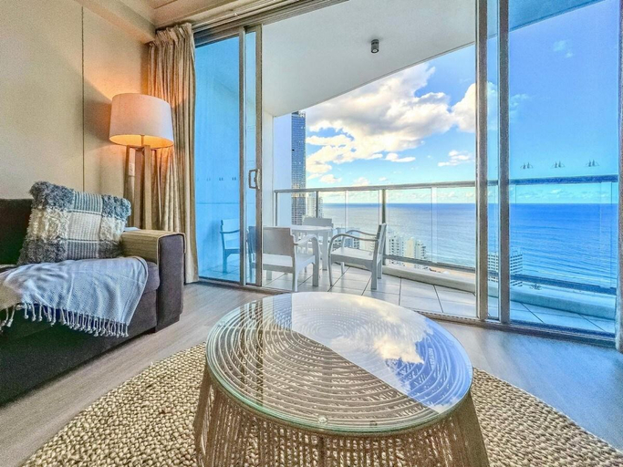 Others 5, Surfers Paradise Ocean-View Apartment, Gold Coast