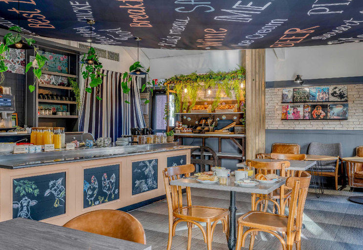 Food & Drinks 3, B&B HOTEL Bordeaux Merignac Cadera Aeroport, Gironde