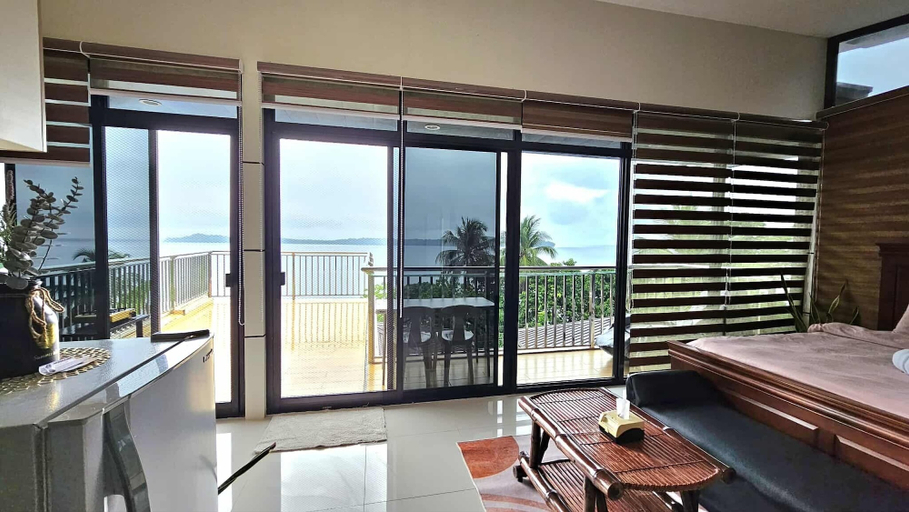 Private kitchen 4, Eagle's Nest Beach Resort- Samal Island, Samal City