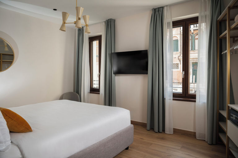 Bedroom 3, Palazzo Dei Guardiani, Venezia