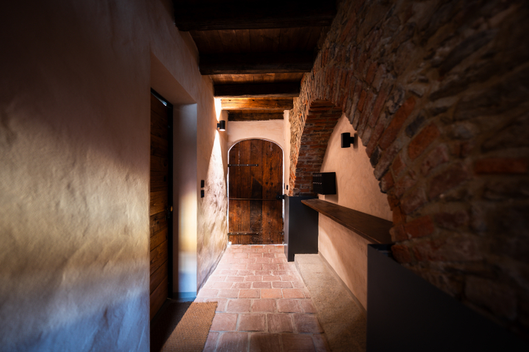 Lobby 3, Domus Acaja, Torino