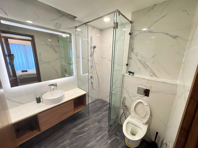 Bathroom 5, Core Residence@TRX by Avery【中英文房东⭐无边泳池⭐近柏威年/武吉免登】, Kuala Lumpur