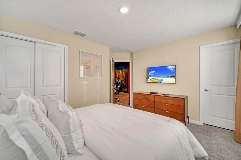Room 3, Sunset On The Hill Huge 10 Bedroom Private Pool! 10 Villa, Osceola