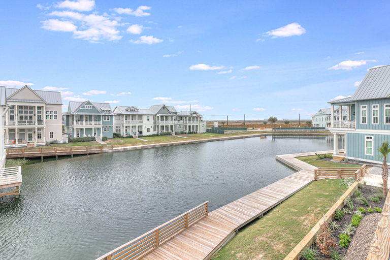 Exterior & Views 5, Sail Away 560 SOU, Nueces