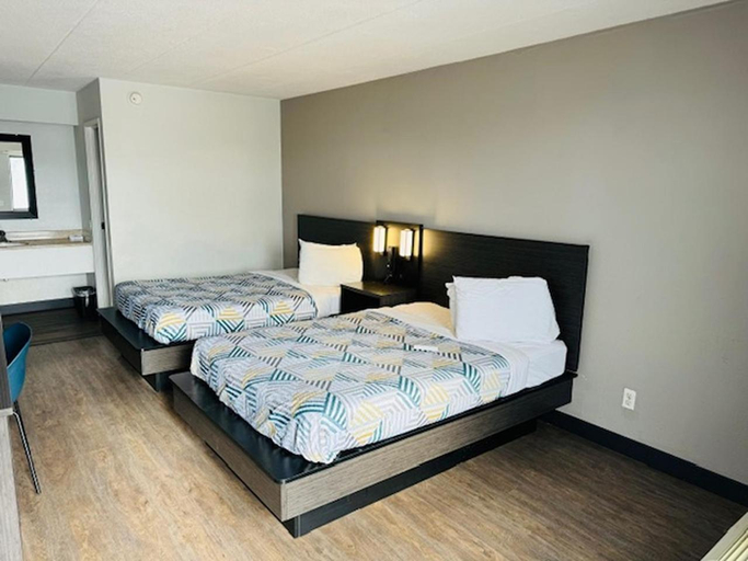 Bedroom 3, Motel 6 Cedar Rapids, IA, Linn