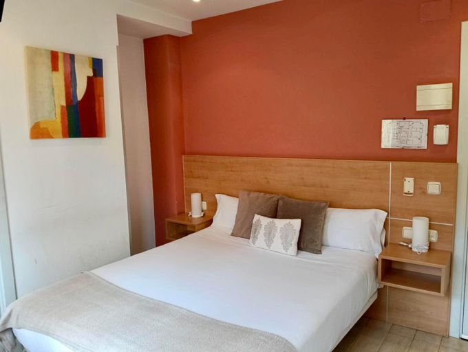 Bedroom 2, Ekia Pentsioa, Guipúzcoa