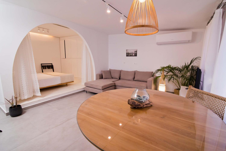 Others 2, FOTEINI RESIDENCE, South Aegean