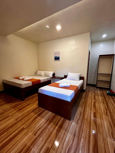 Bedroom 3, Alona Guest House, Panglao