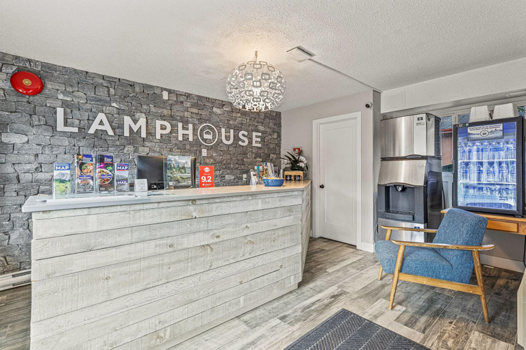 Public Area 3, Lamphouse By Basecamp, Division No. 15