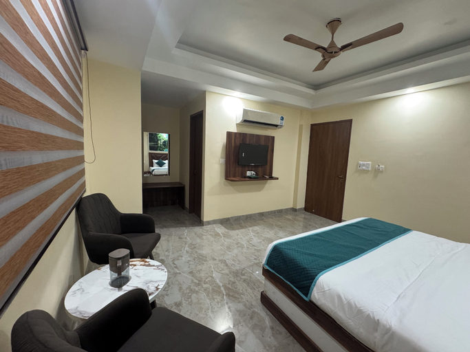 Room 3, HOTEL SHIWALIK GRAND, Hardwar