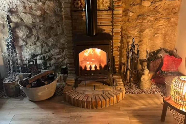 Interior 5, House -sleeps 6-garden-fireplace, Alicante