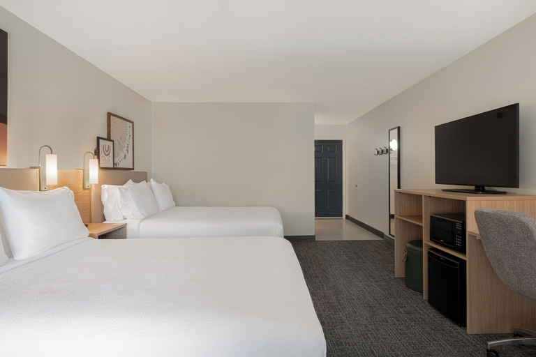 Bedroom 3, Spark by Hilton Chincoteague Island, Accomack