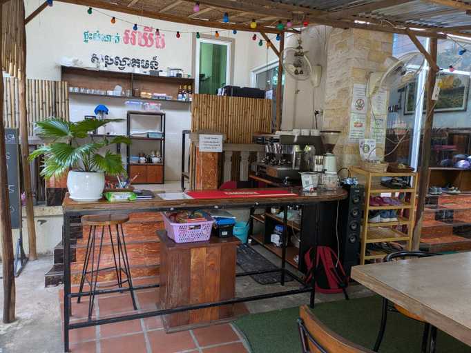 Food & Drinks 2, Orchid 101, Kampot