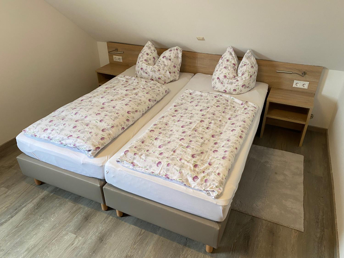 Bedroom 1, Gasthof Dorsbachhohe, Rhein-Lahn-Kreis