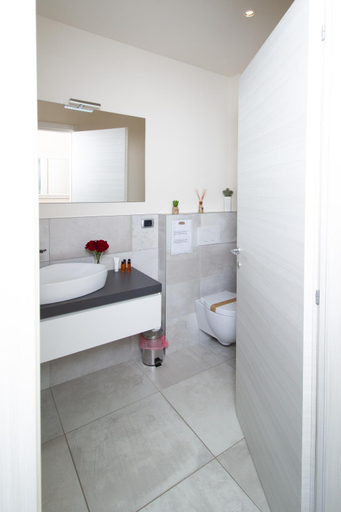 Bathroom 4, Holiday Home Sovenigo, Brescia